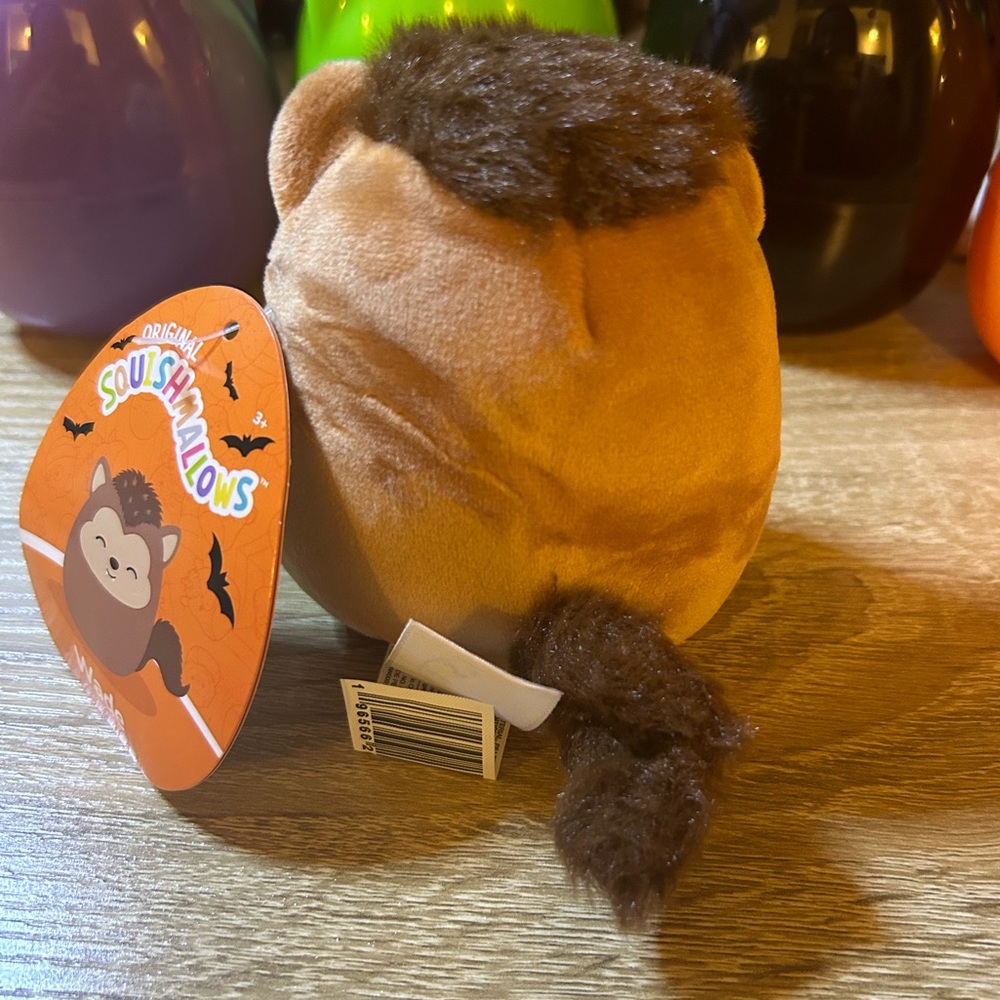 Little Halloween Squishmallow Wade The Werewolf - Picture 5 of 6